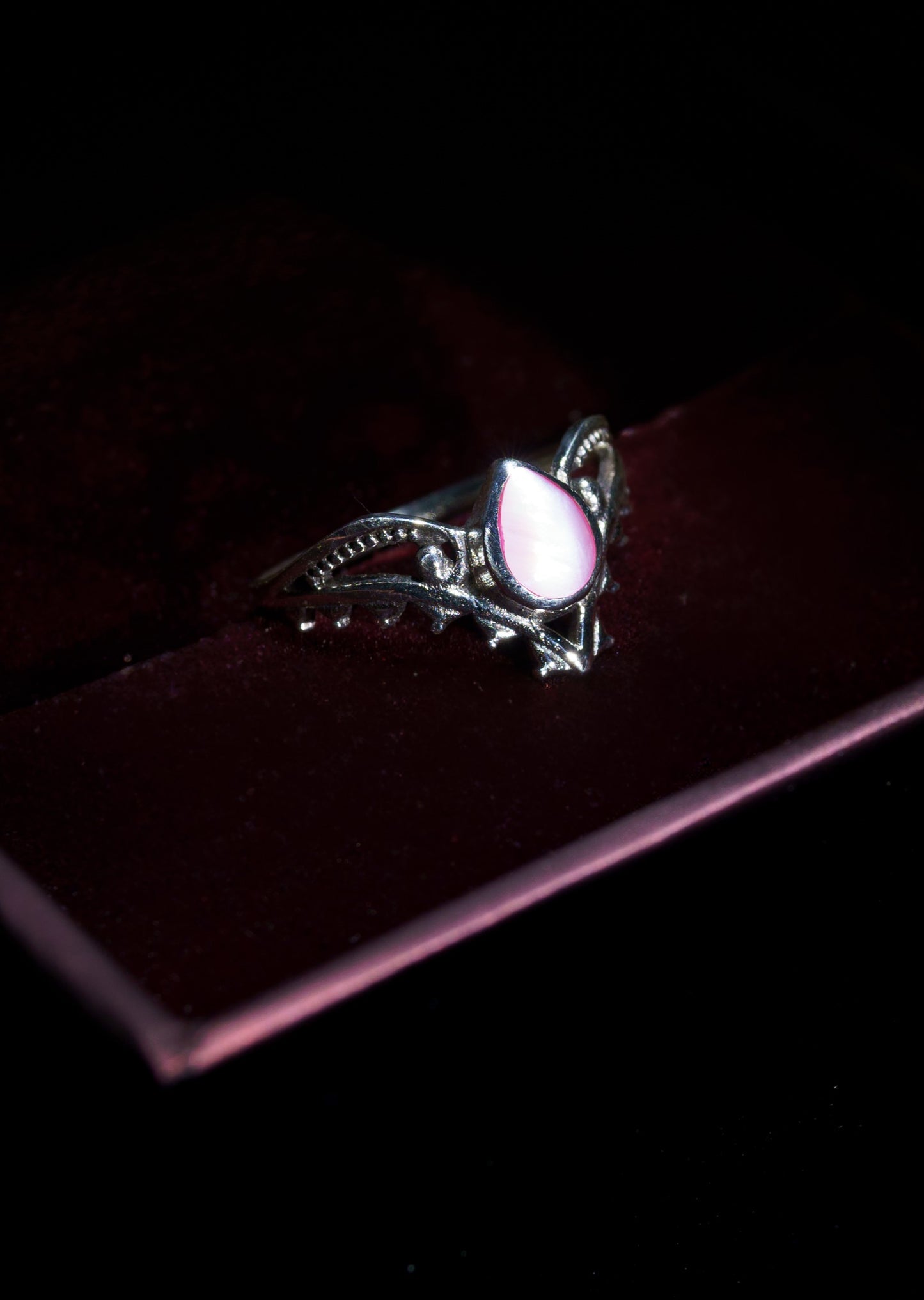 The Pink Stone 925 Pure Silver Fine Ring