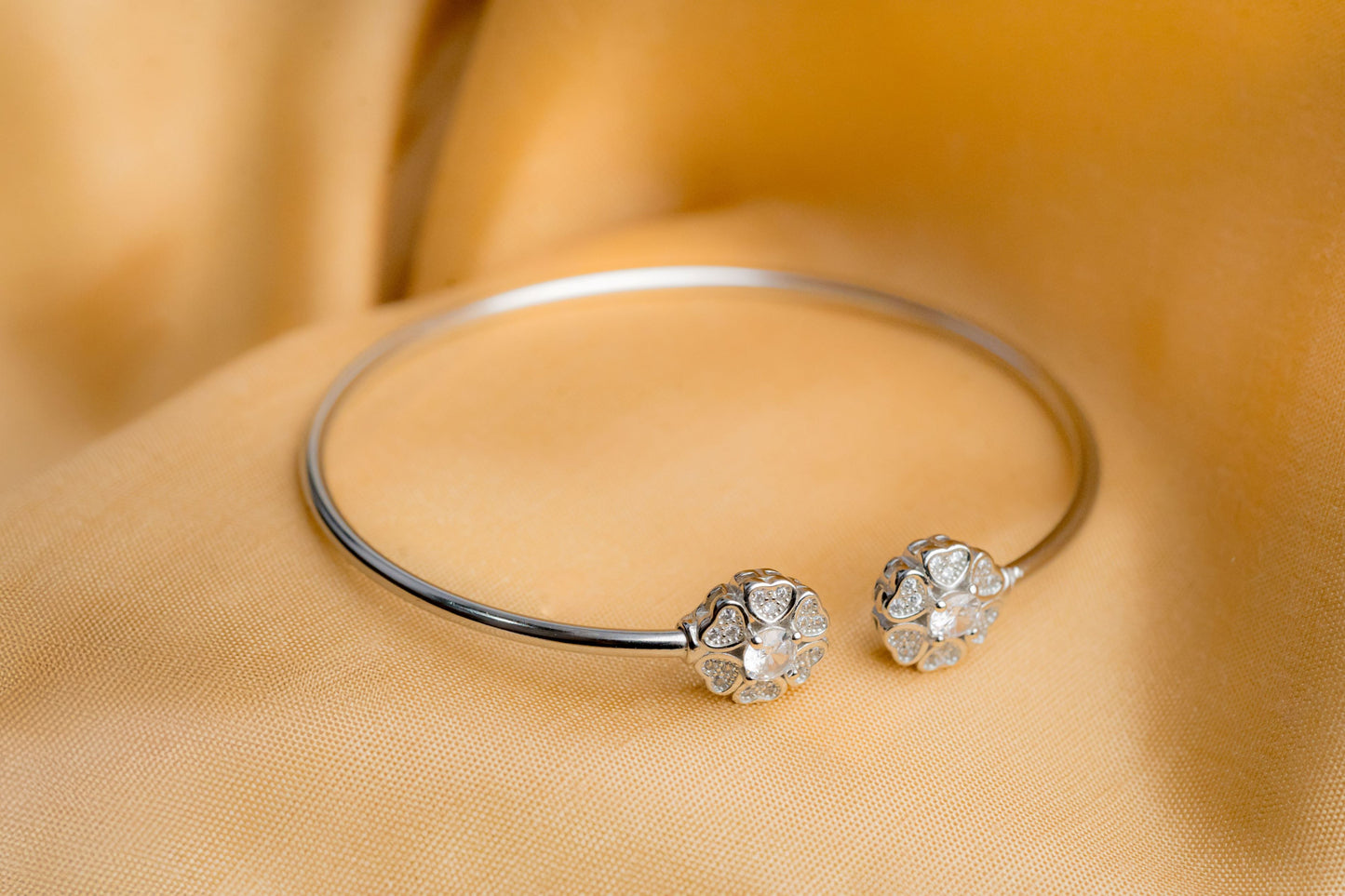 Moon Shine Flower 925 Pure Silver Fine Bracelet