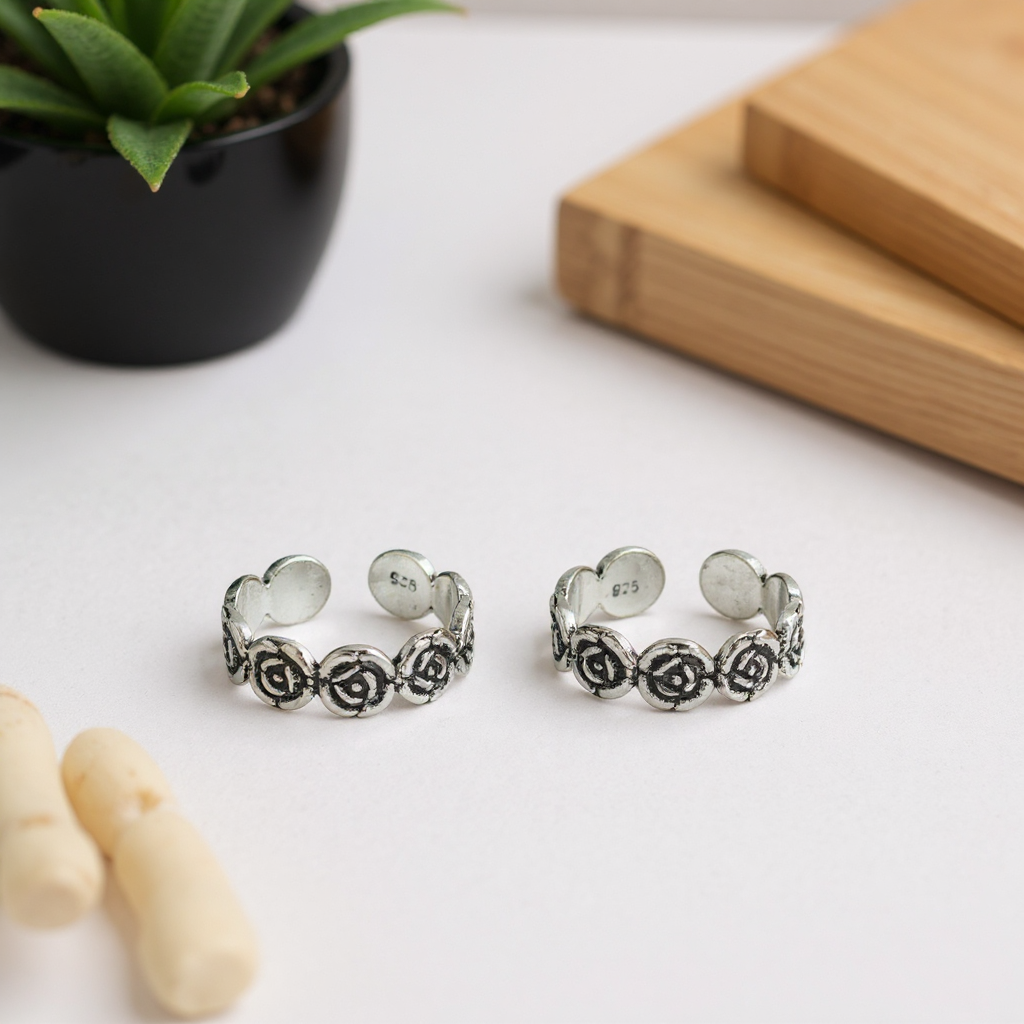 925 Fine Silver Rose Petal Toe Rings