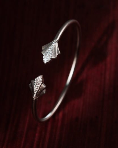 Spear Head Fine Silver Bracelet