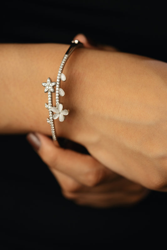 Petal N Star Fine Silver Bracelet