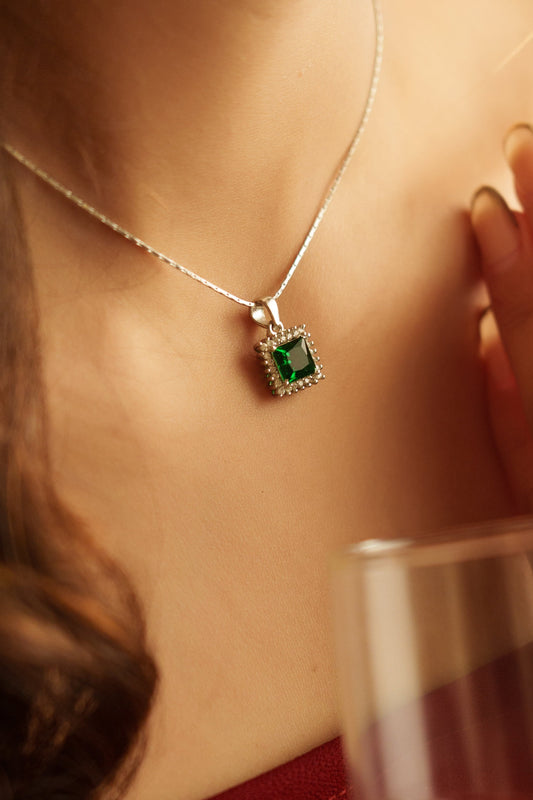 Quad Emerald Green Pendant Set
